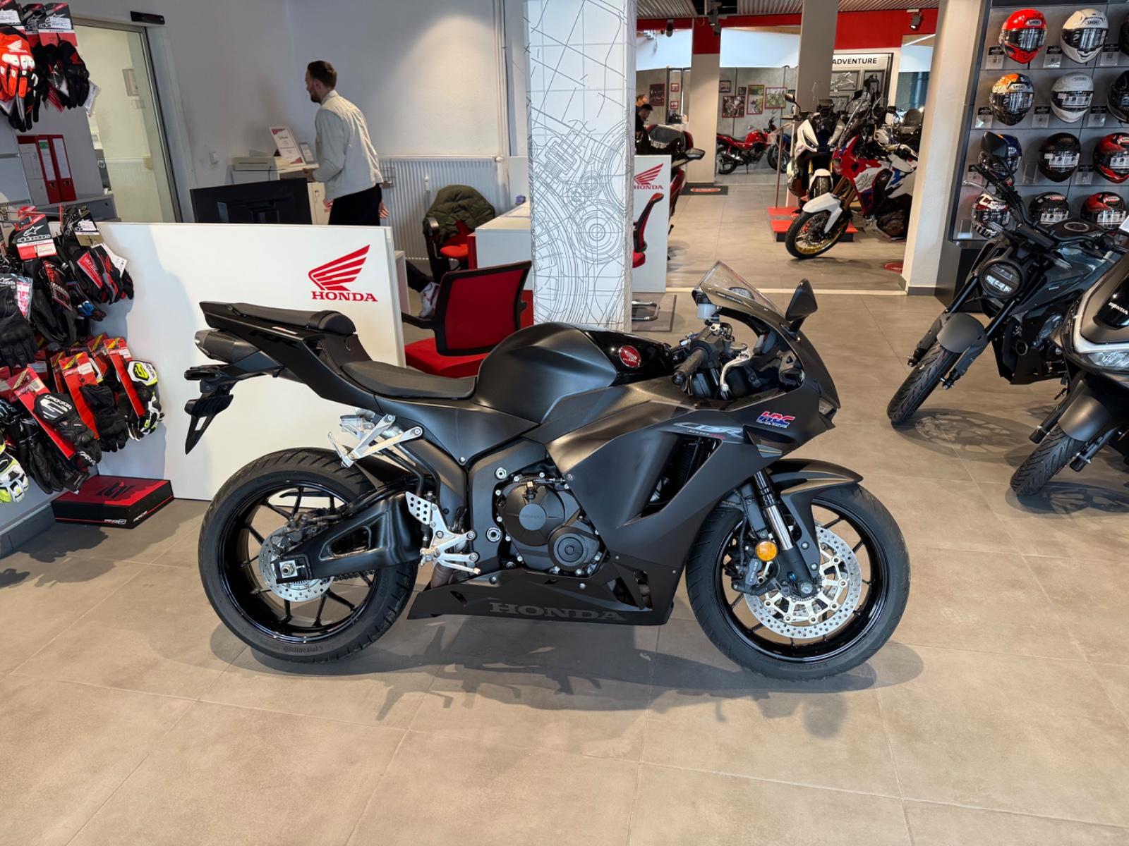 Honda CBR600RR *Service und TÜV neu*