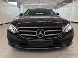 Mercedes-Benz E 200d T AVANTGARDE WIDESCREEN+HUD+DISTRONIC+CAM - Mercedes-Benz E 200 in Stuttgart