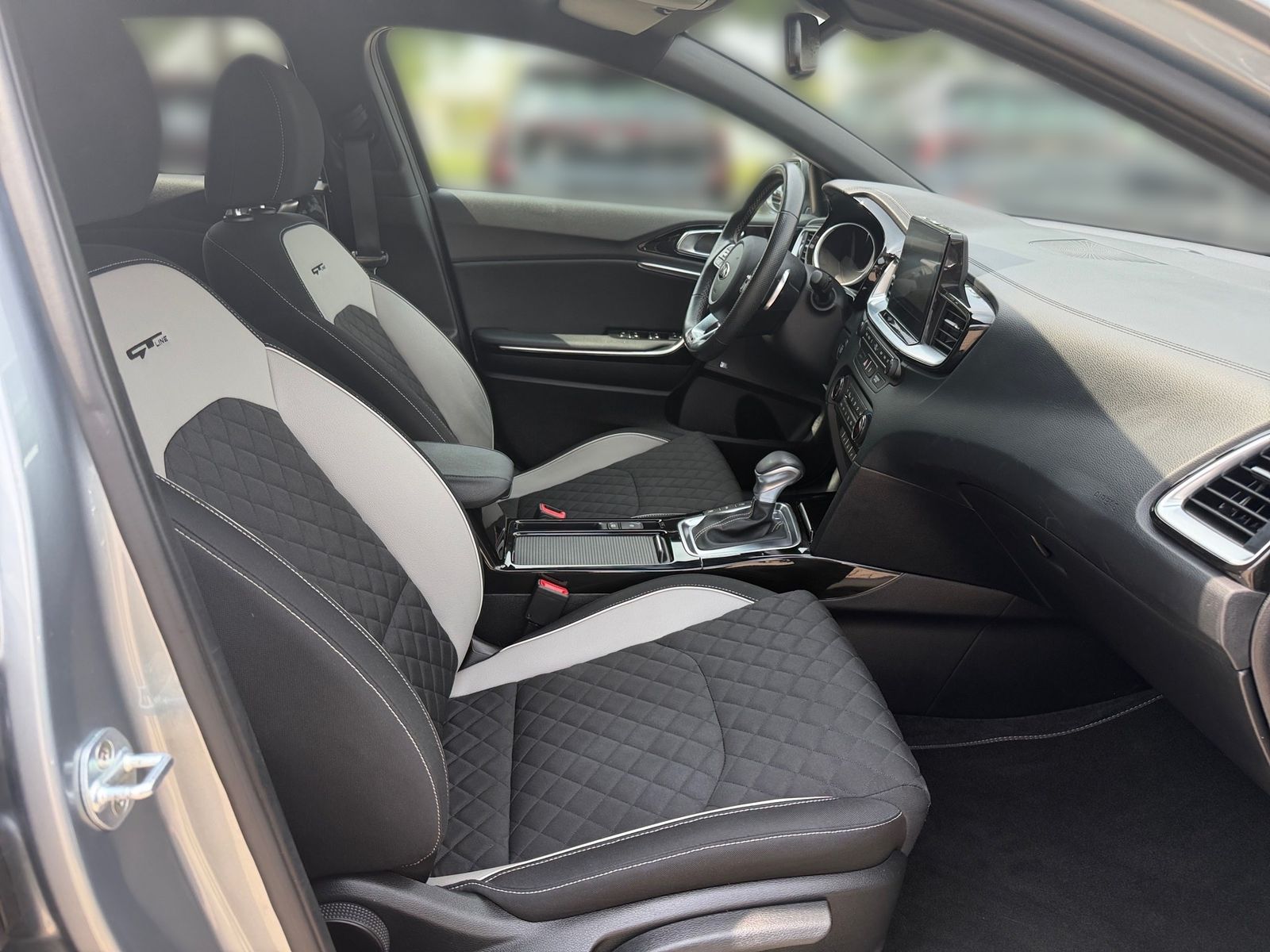 Fahrzeugabbildung Kia PROCEED 1.4T DCT7 GTL NAV TEC