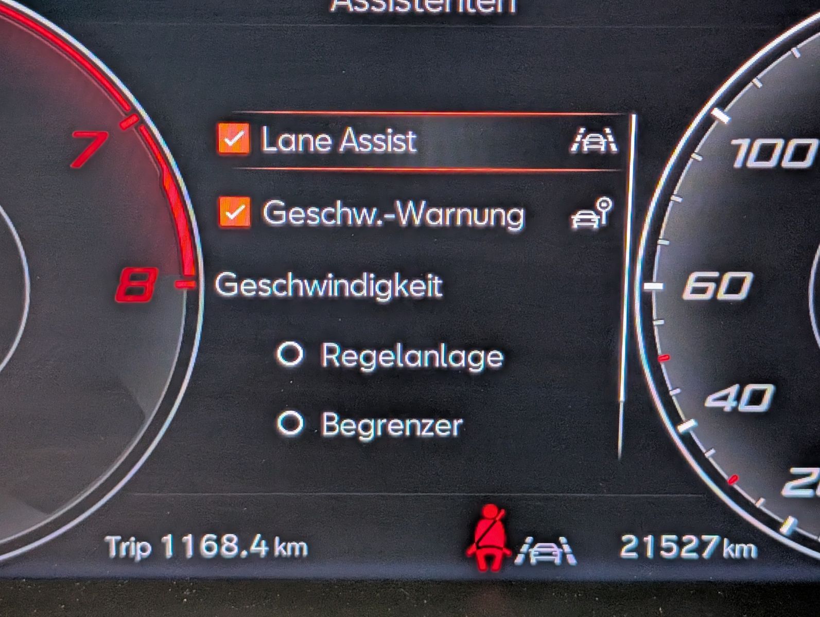 Fahrzeugabbildung SEAT Ibiza 1.0 TSI Xcellence LED Cam Dinamica ACC 17"