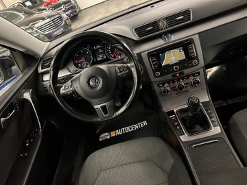 MYAUTOCENTER – Gebraucht- und Jahreswagen mit Werkstattservice in Pfaffenhofen Volkswagen Passat Variant Comfortline BlueMotion *AHK*Klima