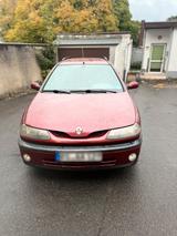 Renault laguna Kombi - Renault Laguna aus 1999: Kombi