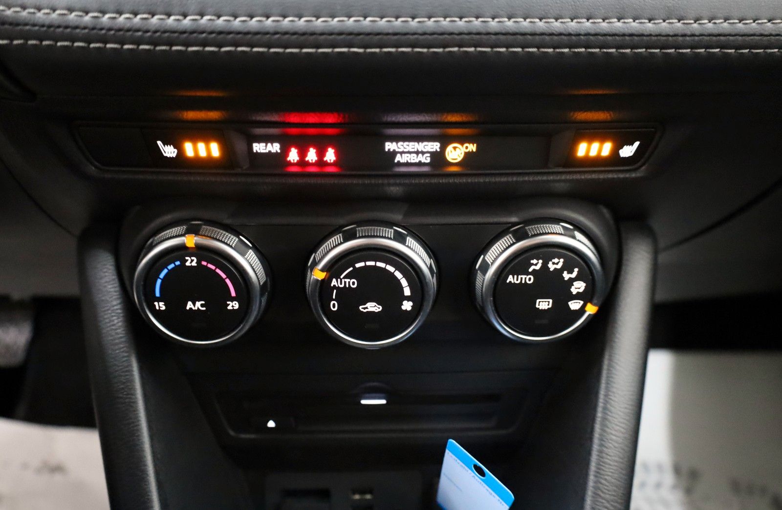 Fahrzeugabbildung Mazda CX-3 Skyactiv Center line, SH,DAB,Tempomat,PDC