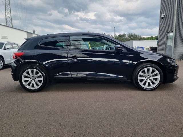 Volkswagen Scirocco 2.0 TDI Sport Navi MFL Klimaaut PDC TOP