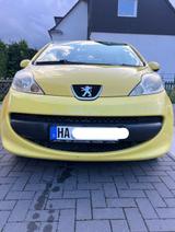 Peugeot 107 gelber Flitzer mit NAVIGATION ... - Peugeot 107 in Dortmund