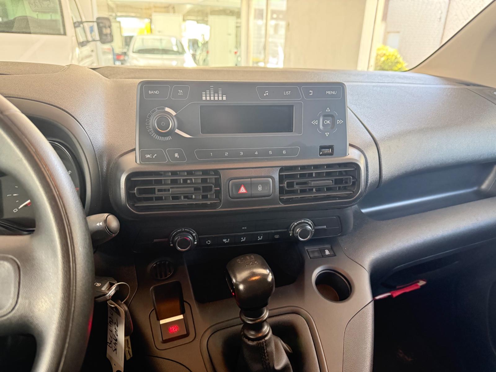 Citroën Berlingo HDI Kasten L1H1 *Kamera/Klima*