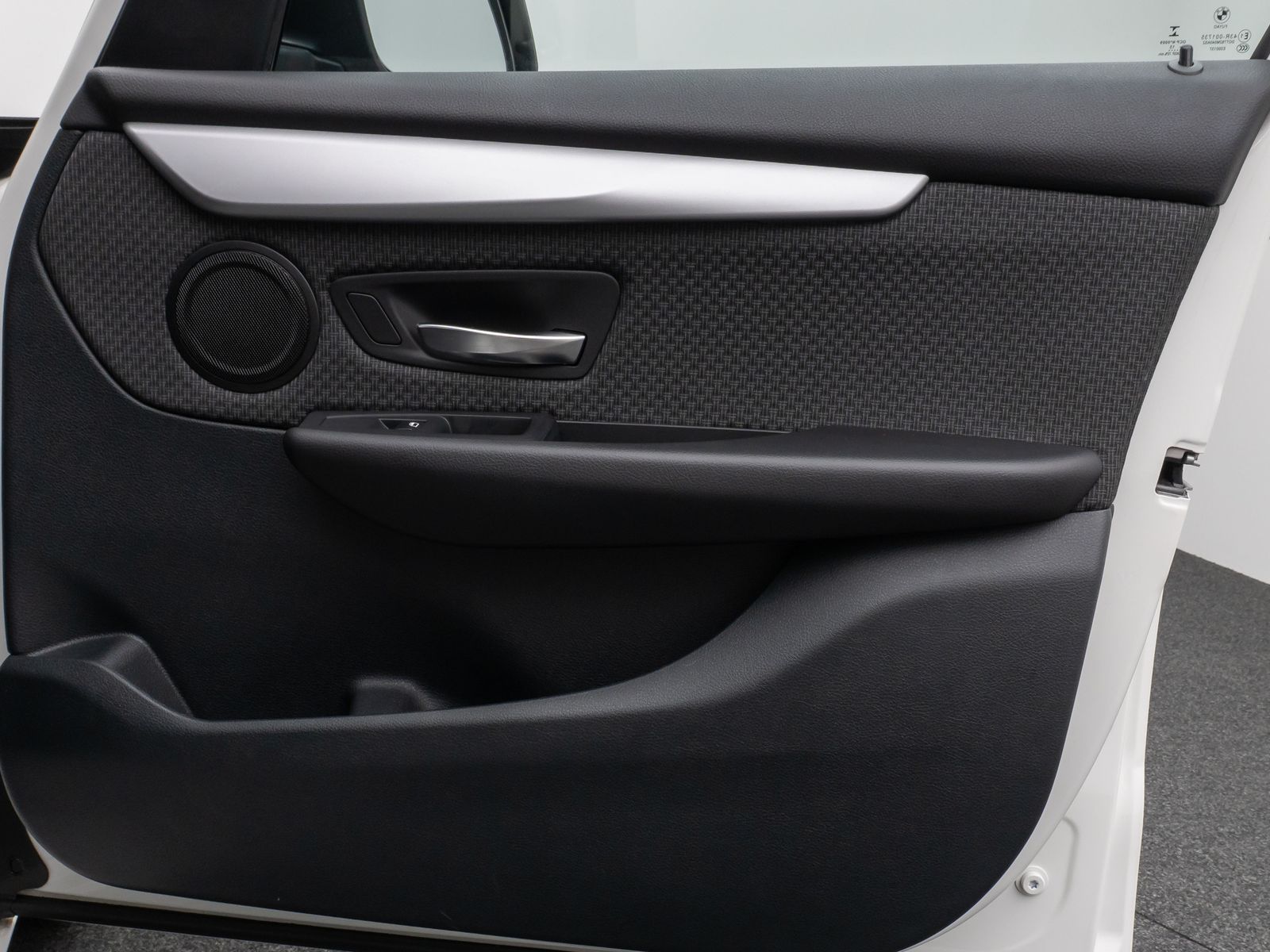 Fahrzeugabbildung BMW 218i Active Tourer Navi Sitzhz Geschwindigkeitsr