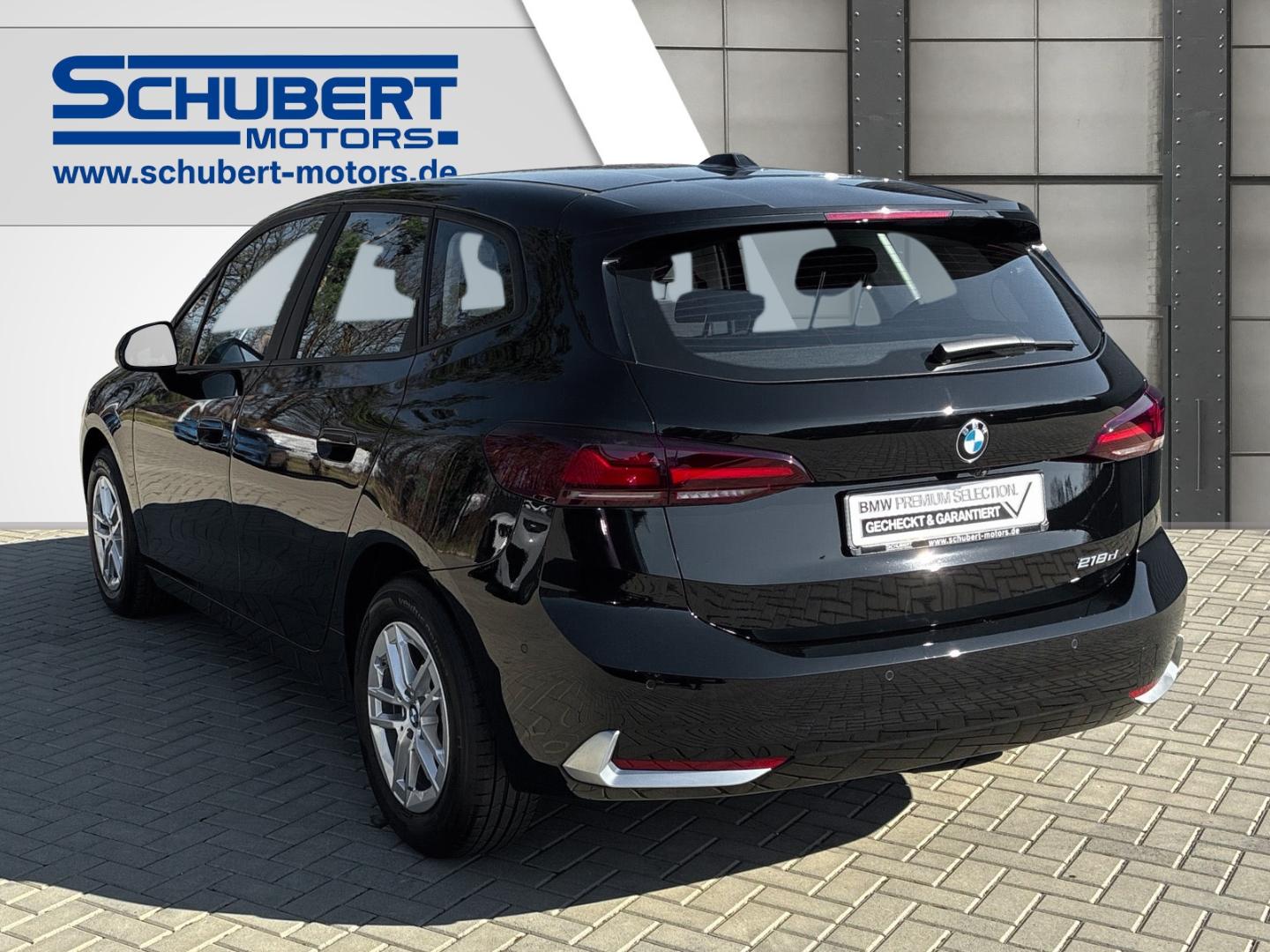 BMW 218 Active Tourer d NAVI LED PDC SHZ DAB Kamera