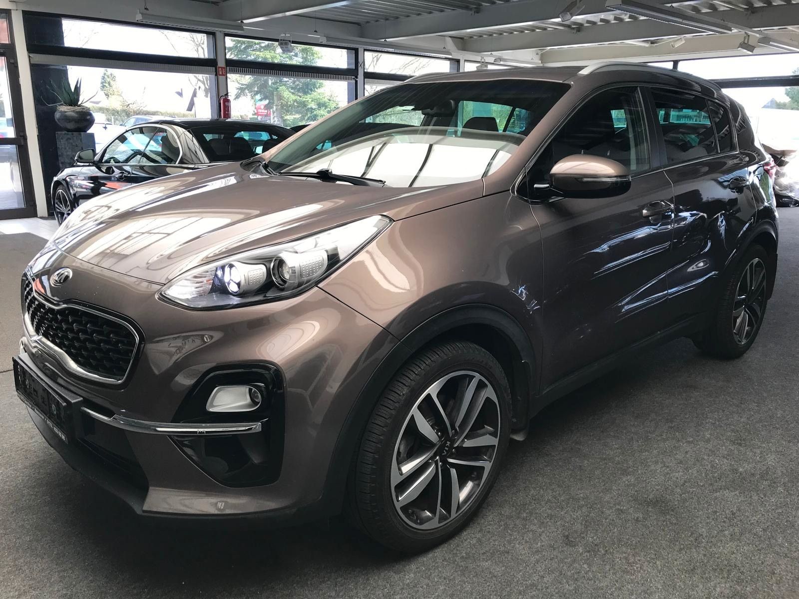 Kia Sportage 1.6 CRDi Hybrid Vision