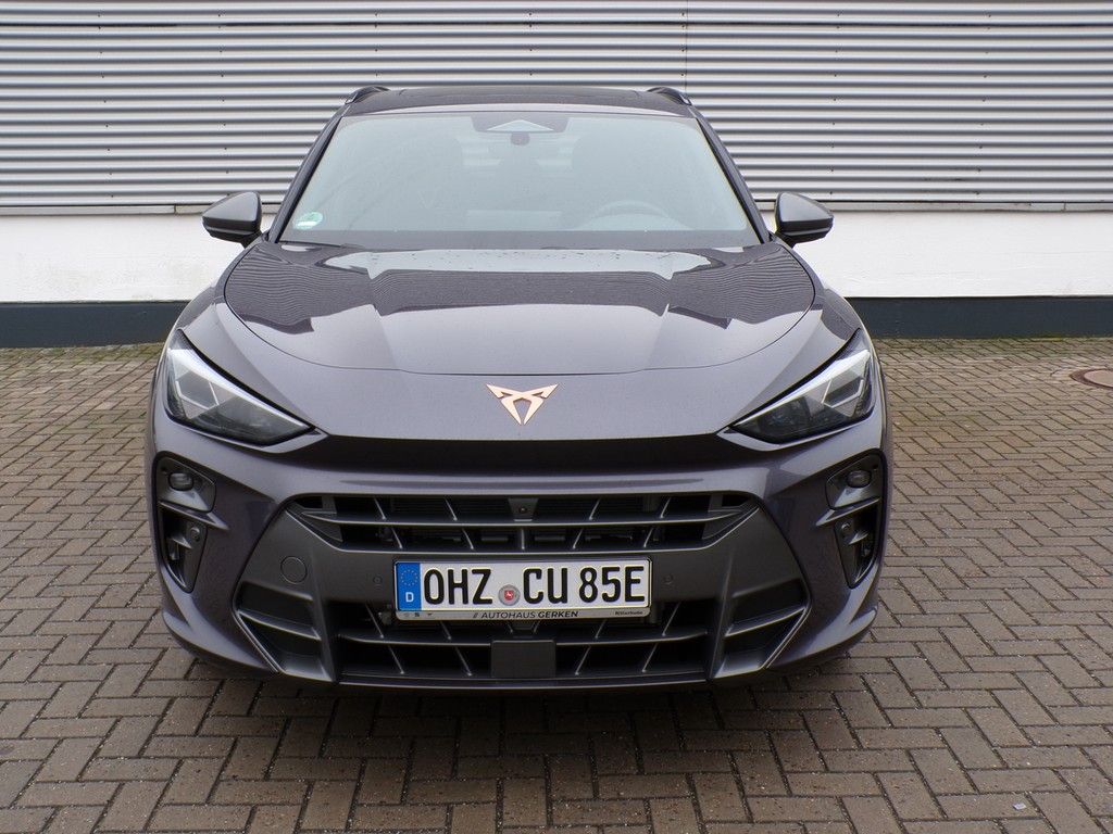 Fahrzeugabbildung CUPRA Terramar 1.5 e-Hybrid VZ DSG