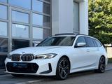 BMW 330dA xDr ACC*M SPORT*PANO*AD LED*KAM*HUD*HiFi* - BMW 330 in Düsseldorf