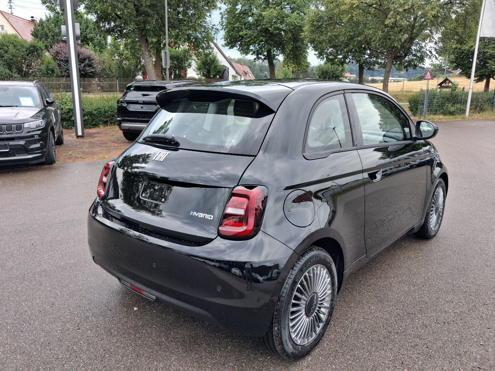 Fahrzeugabbildung Fiat 500 1.0 Hybrid FireFly 48 kW Icon