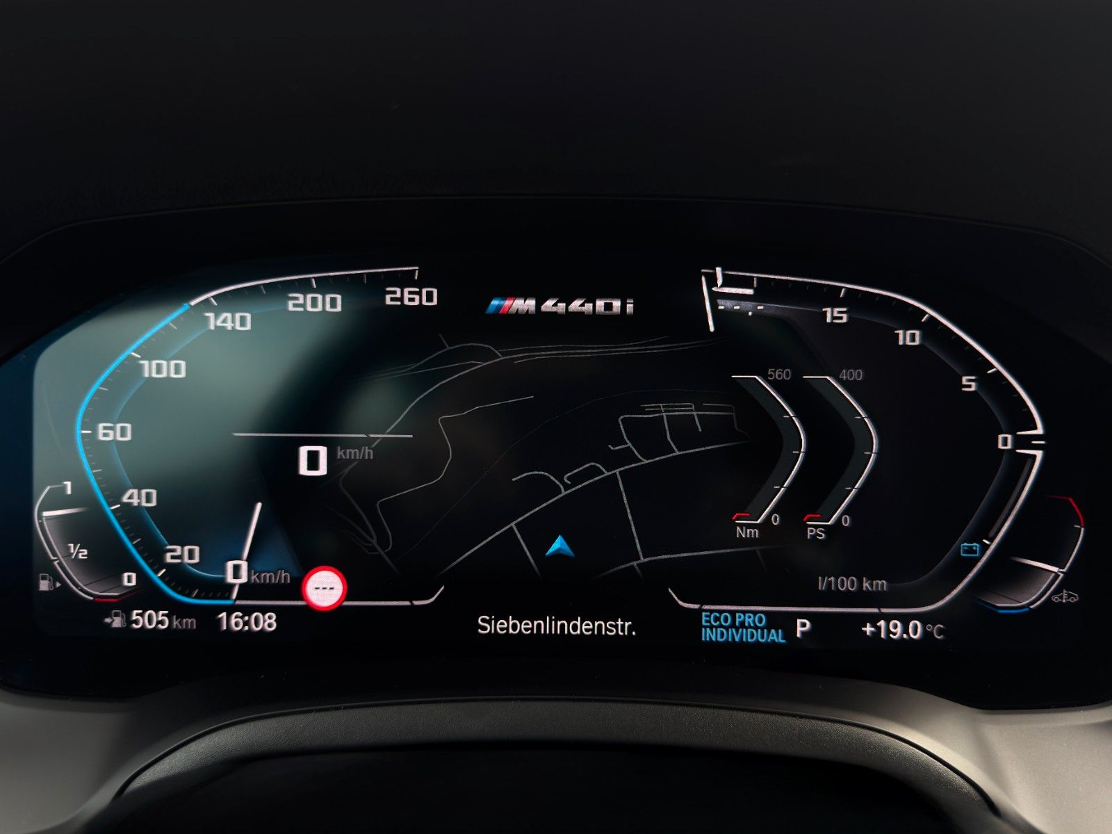 Fahrzeugabbildung BMW M440i xDrive Coupe Edelholz Laser Memory HuD H&K