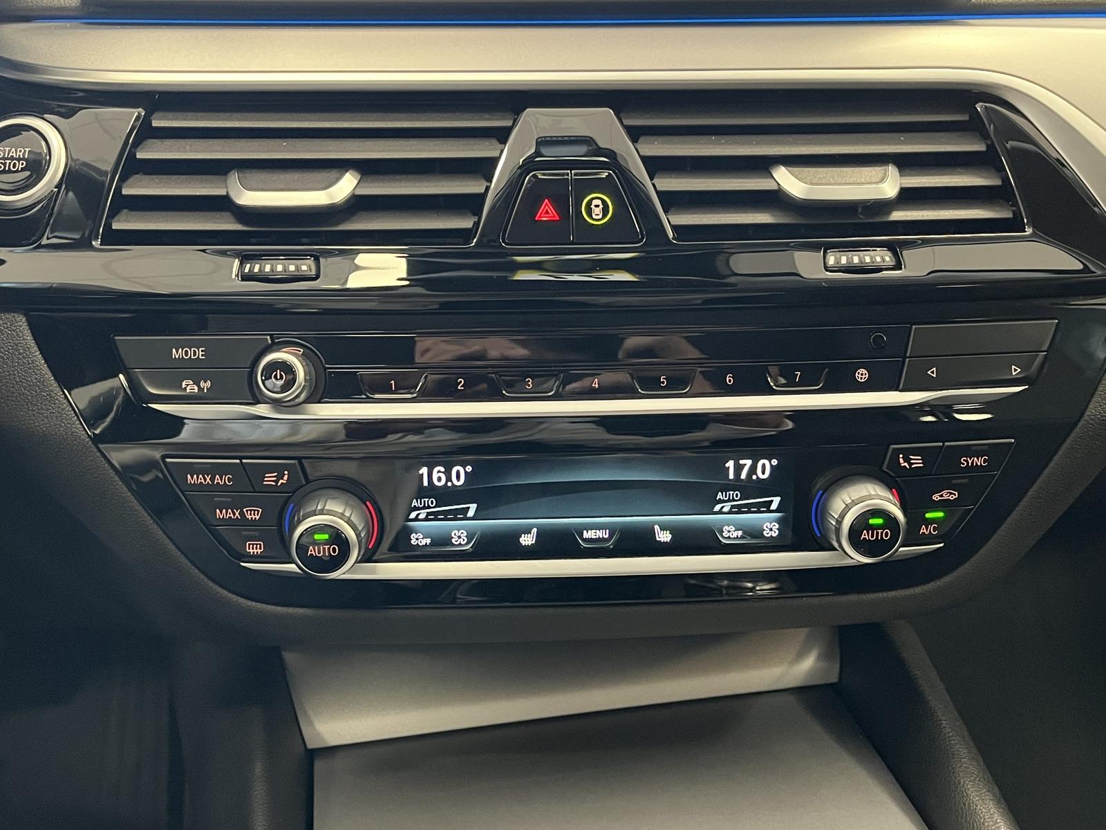 BMW 530 E TOURING 292CH - BUSINESS - LIVE COCKPIT - CHAUFFAGE STATIONNAIRE - 49.916 KMS