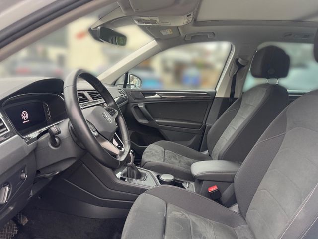 Tiguan Elegance eHybrid DSG IQ Light Panorama AH