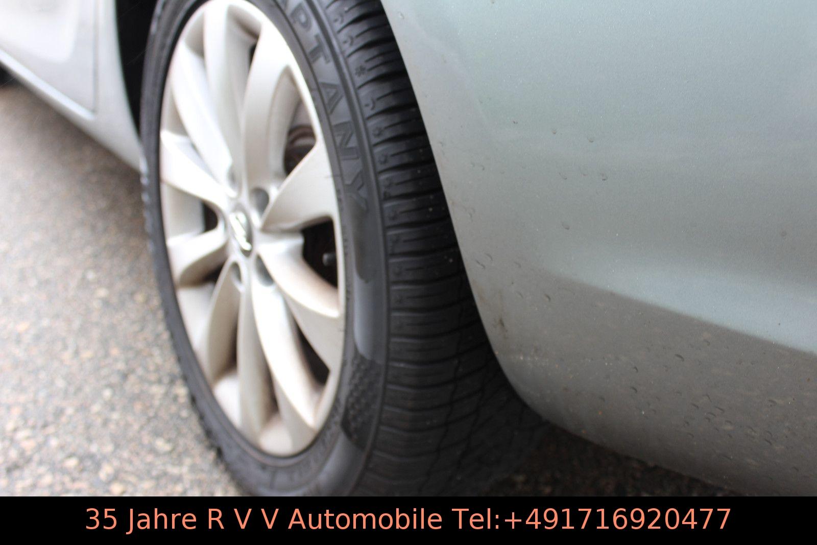 Opel Astra 2012 — photo 7