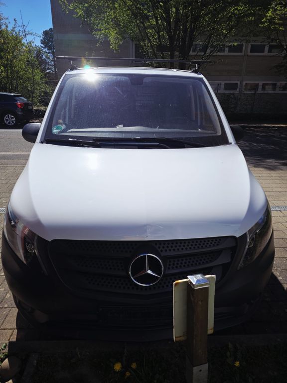 Image of Mercedes-Benz Vito