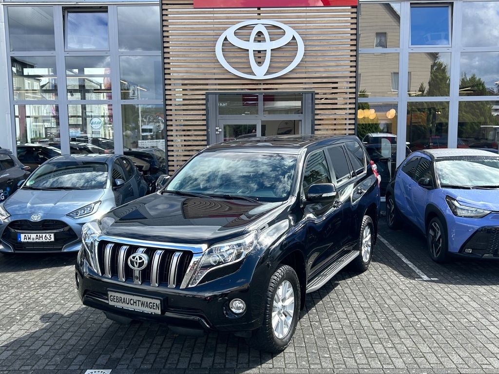 Image of Toyota Land Cruiser