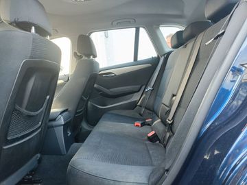 BMW X1 - 10