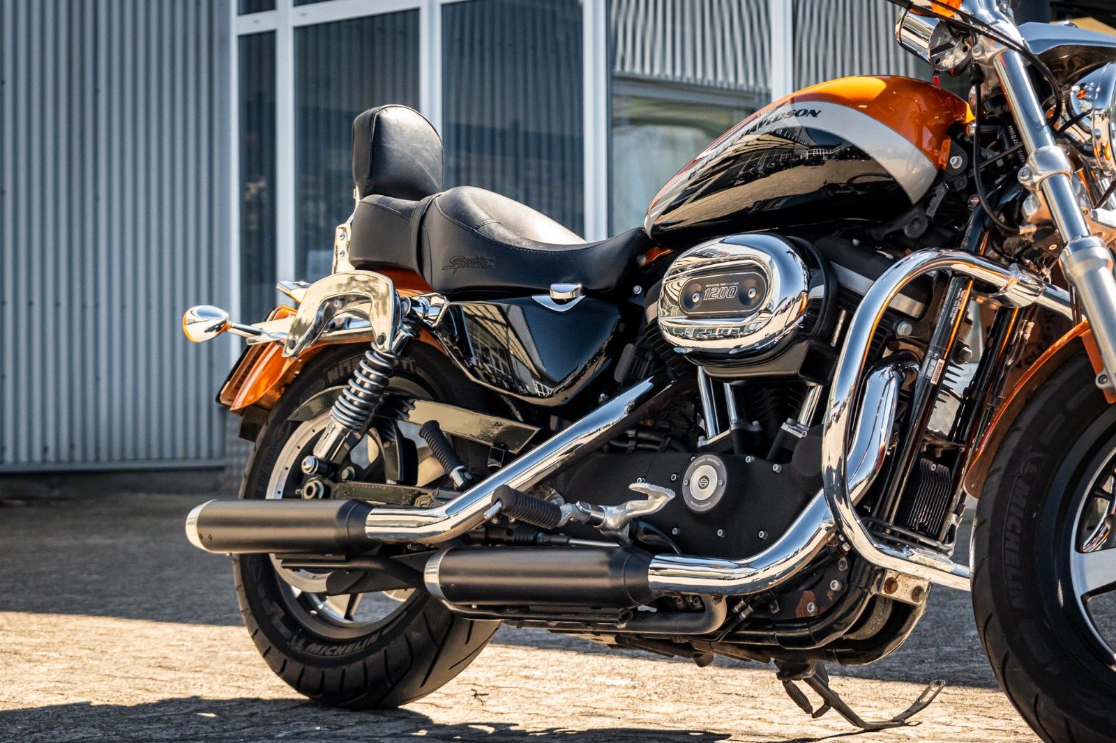 Fahrzeugabbildung Harley-Davidson XL1200CA Sportster Custom