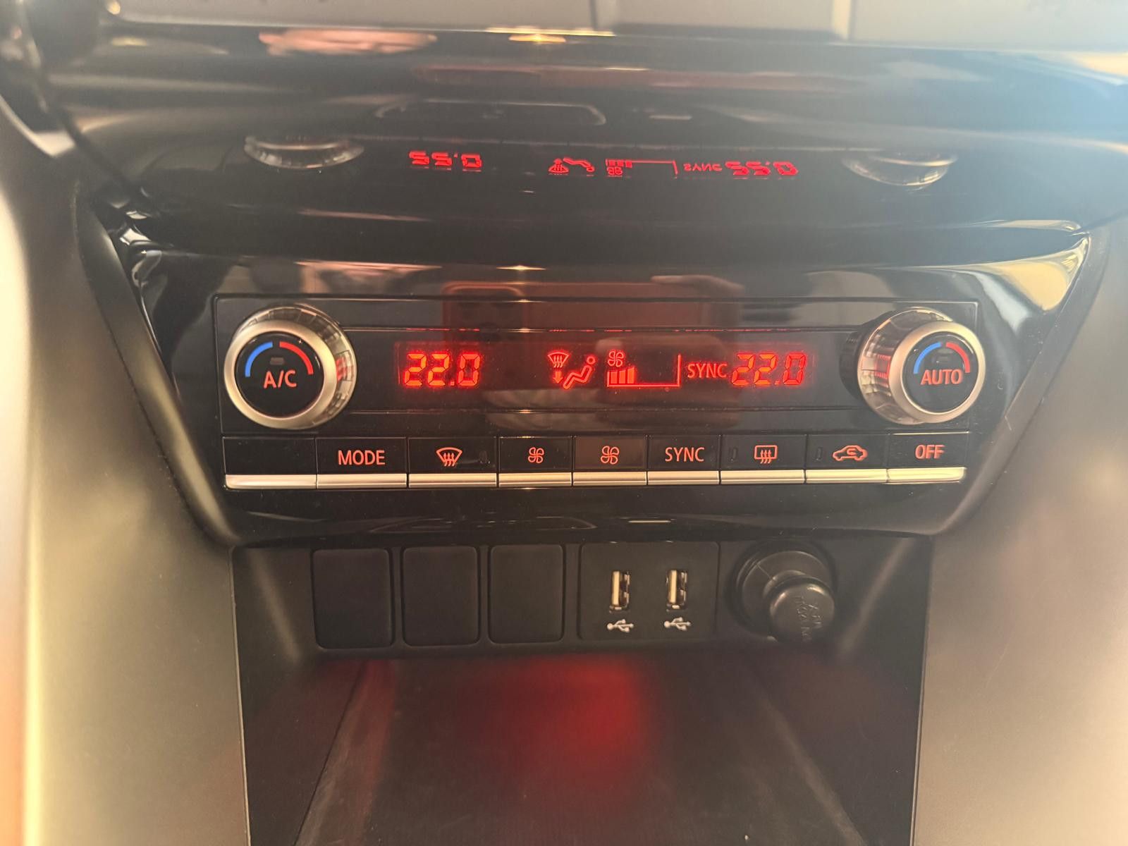 Fahrzeugabbildung Mitsubishi Eclipse Cross Hybrid 4WD /AHK/KAMERA/KLIMA