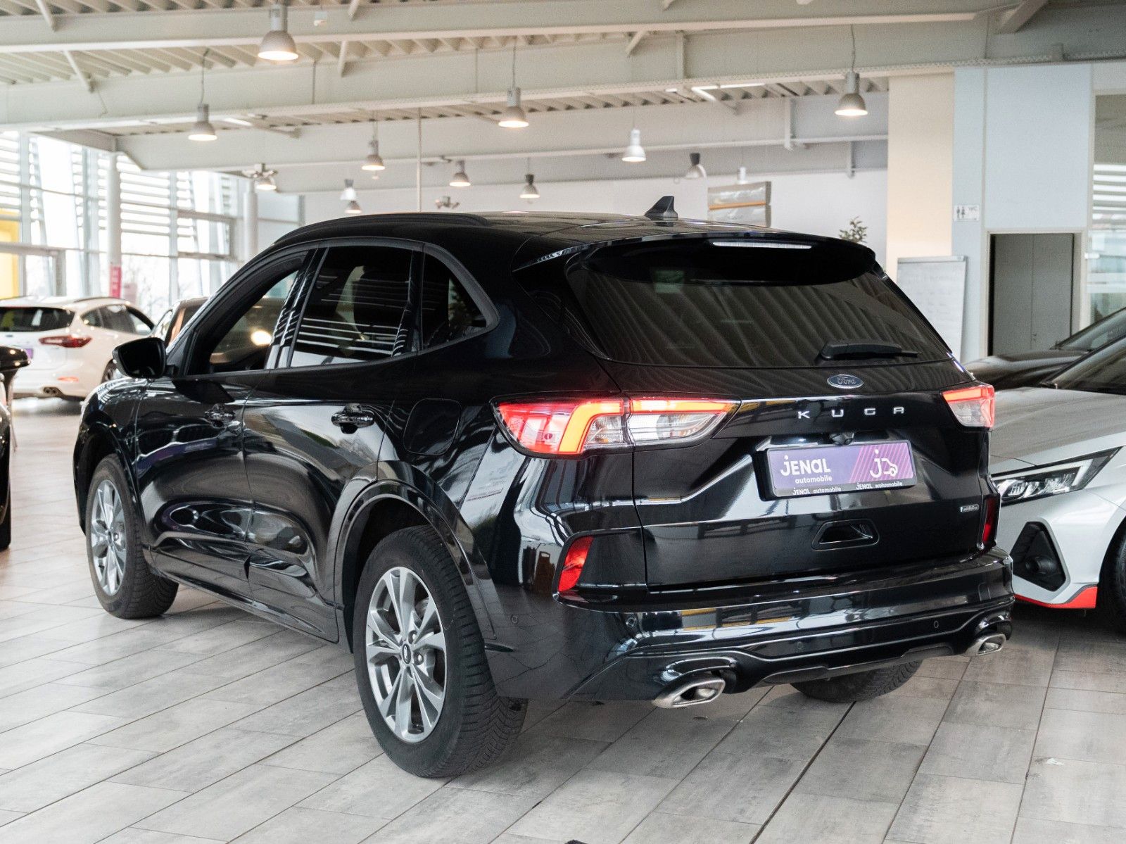 Fahrzeugabbildung Ford Kuga Plug-In Hybrid ST-Line WINTER-P/KAMERA/AHK