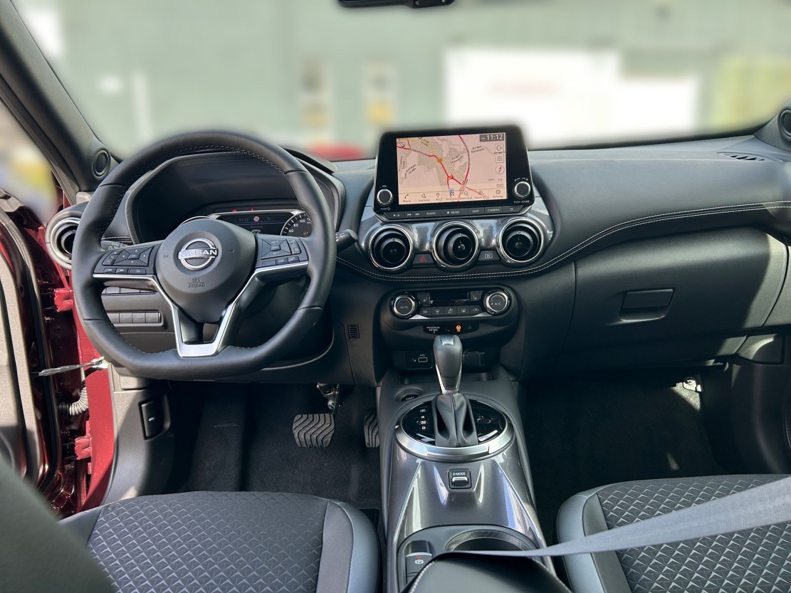 Fahrzeugabbildung Nissan JUKE 1.6 HYBRID N-CONNECTA NC Winter