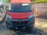 Opel Movano brutto  - rote Opel Movano