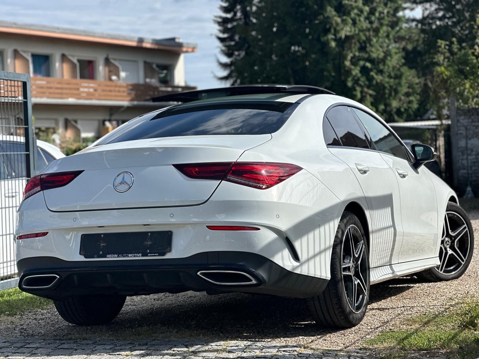 Mercedes-Benz CLA 180 AMG-Line Night-P Multibeam Pano foto 4