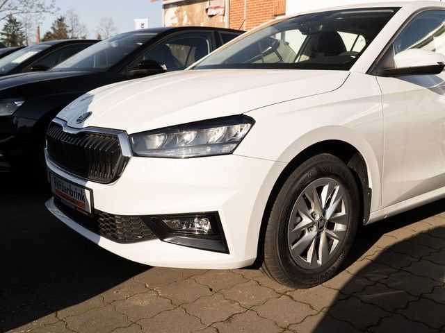 Fabia 1.0 MPI Essence LED+DAB+PDC+WINTER
