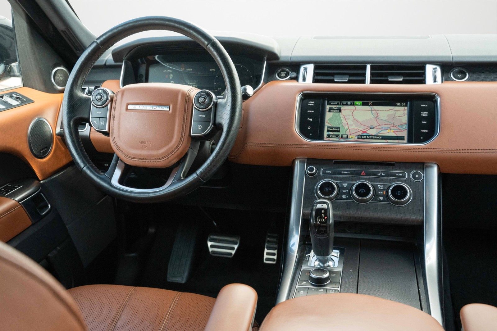 Fahrzeugabbildung Land Rover RANGE ROVER V6 AUTOBIOG LED VIRTC SITZBEL WLAN