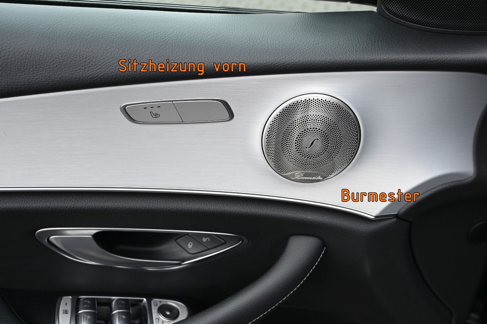 Fahrzeugabbildung Mercedes-Benz E 220 d T Avantgarde Night Paket °AHK°PANORAMA°