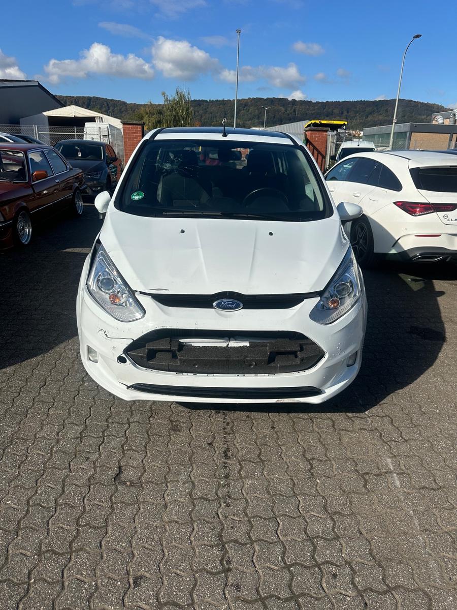 Ford B-Max B-MAX Titanium
