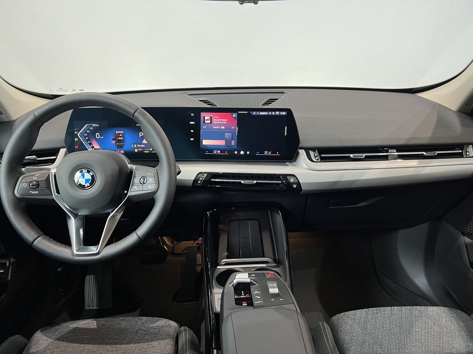 Fahrzeugabbildung BMW X1 sDrive18i AHK, Komfortzugang, Lenkradheizung