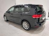 Volkswagen Touran 1,6 D Com*7 Sitze*PDC*Klima*Tempo*TOP - VW Touran Gebrauchtwagen in Frankfurt