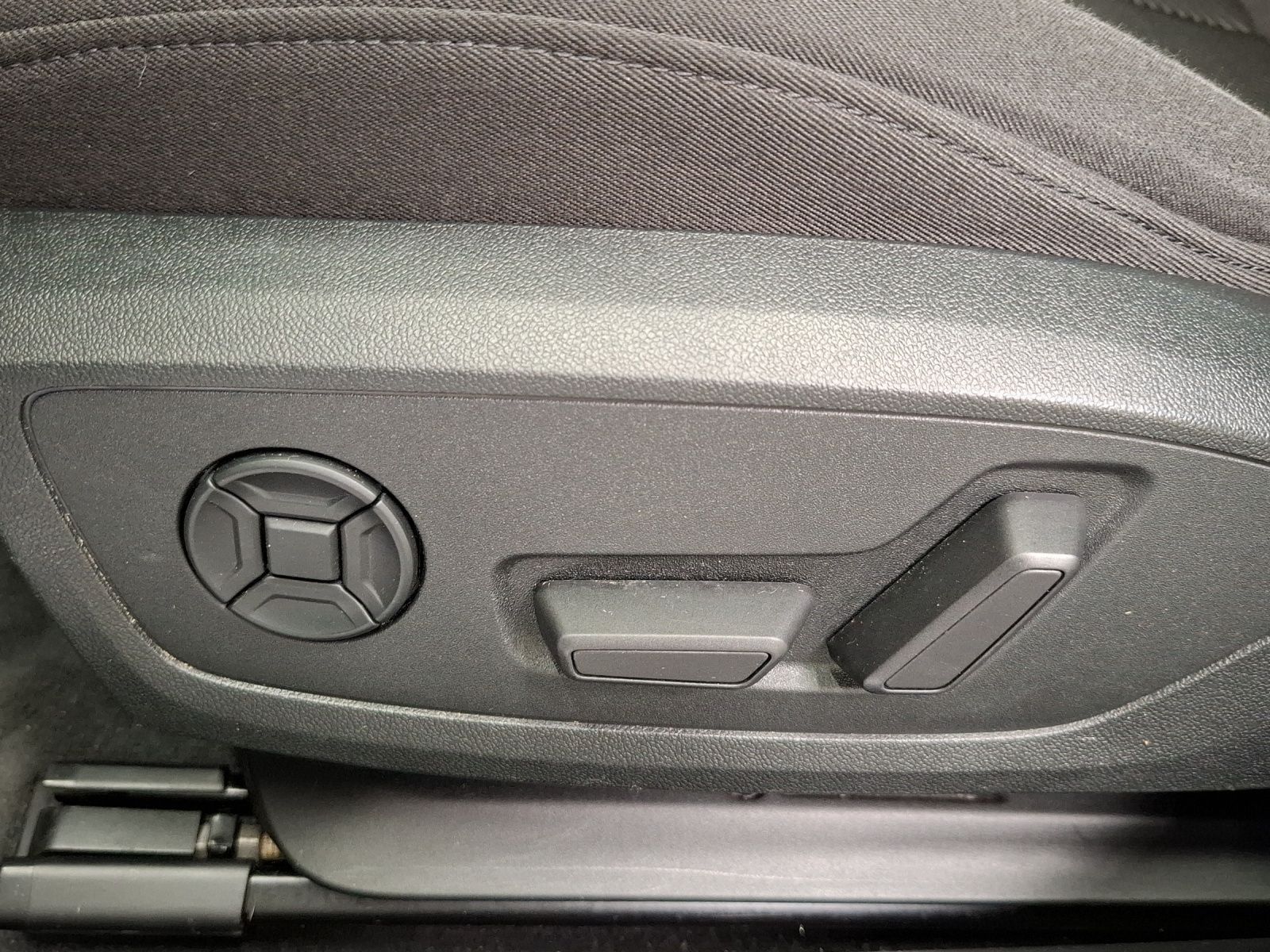 Audi A6 - Bild 20