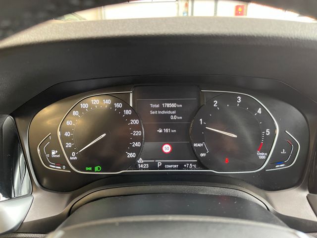BMW 318d  Touring  Sport Line  *1.HAND*LED*NAVI*PDC*