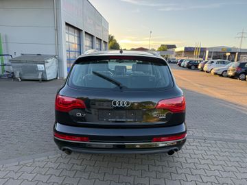 Audi Q7 - 5