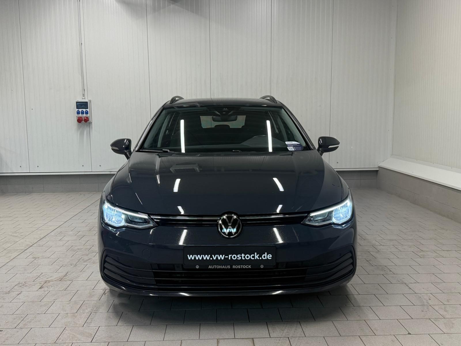 Volkswagen Golf VIII Variant Life 2.0 TDI DSG SHZ APP, миниатюра 9