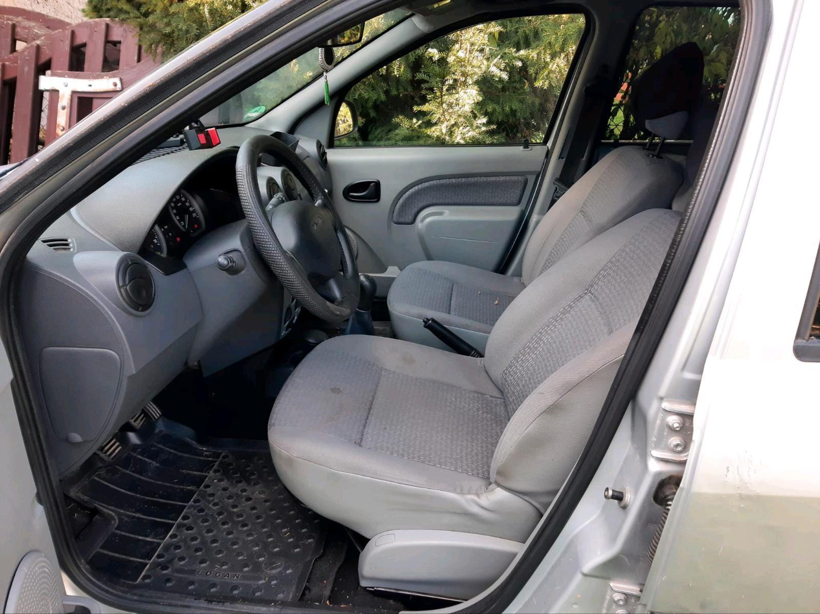 Dacia Logan 2008 — photo 5