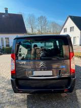 Citroën Jumpy - Citroën Jumpy mit Diesel-Antrieb: Kleinbus, Klimaanlage