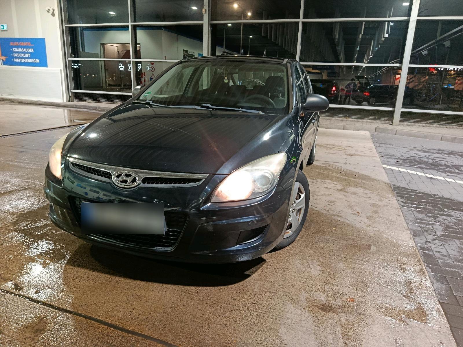 Hyundai i30 2009 — photo 10