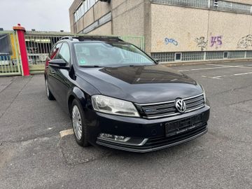 Volkswagen Passat Variant - 2