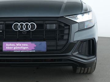 Audi Q8 - 12