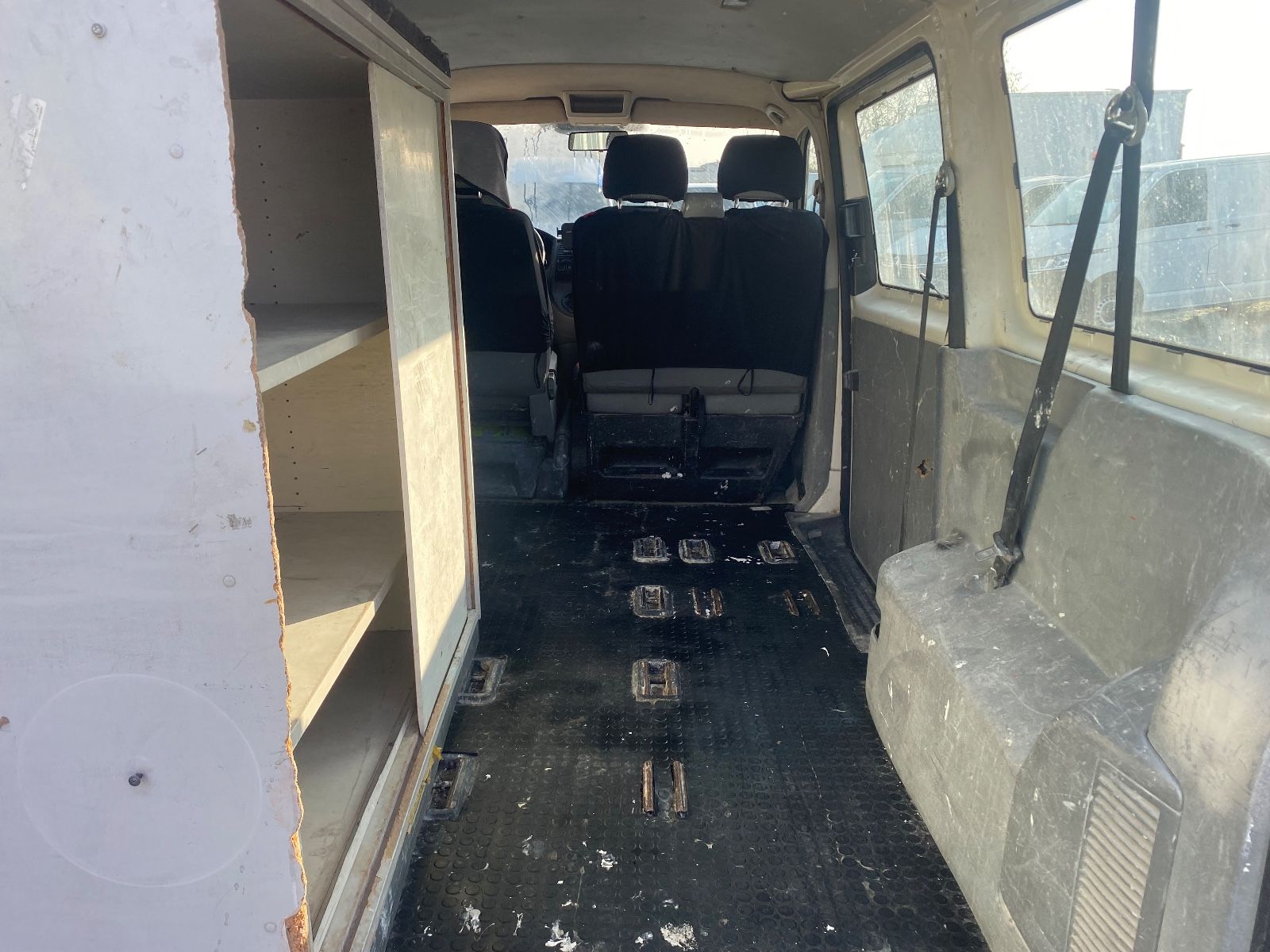 Fahrzeugabbildung Volkswagen T5 Transporter Kasten-Klima,SHgepflegt