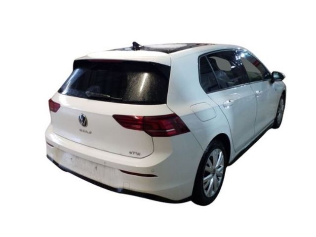 Golf VIII 1.5 eTSI DSG R-Line Pano/Standhzg/Kame
