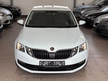 Skoda Octavia - 2