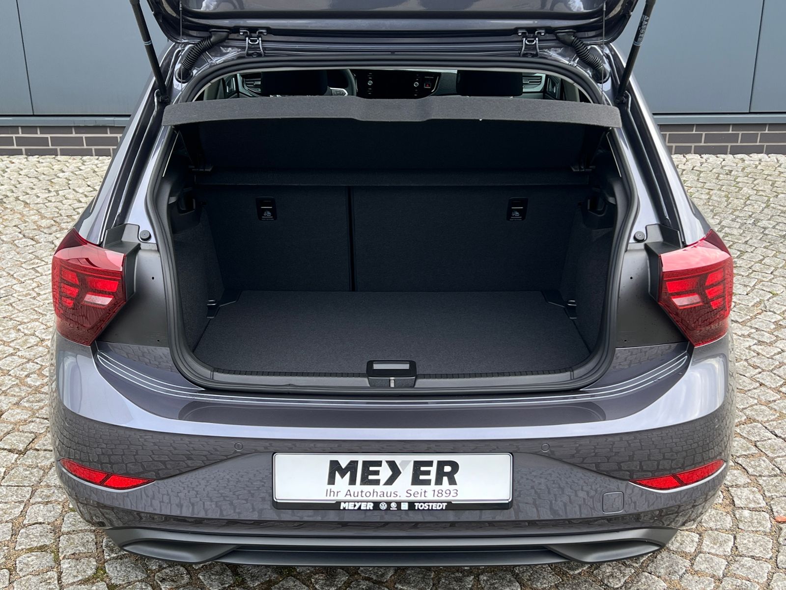 Fahrzeugabbildung Volkswagen Polo Life 1.0 TSI DSG *LED, Klima, App-Connect,