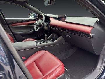Mazda 3 - 11