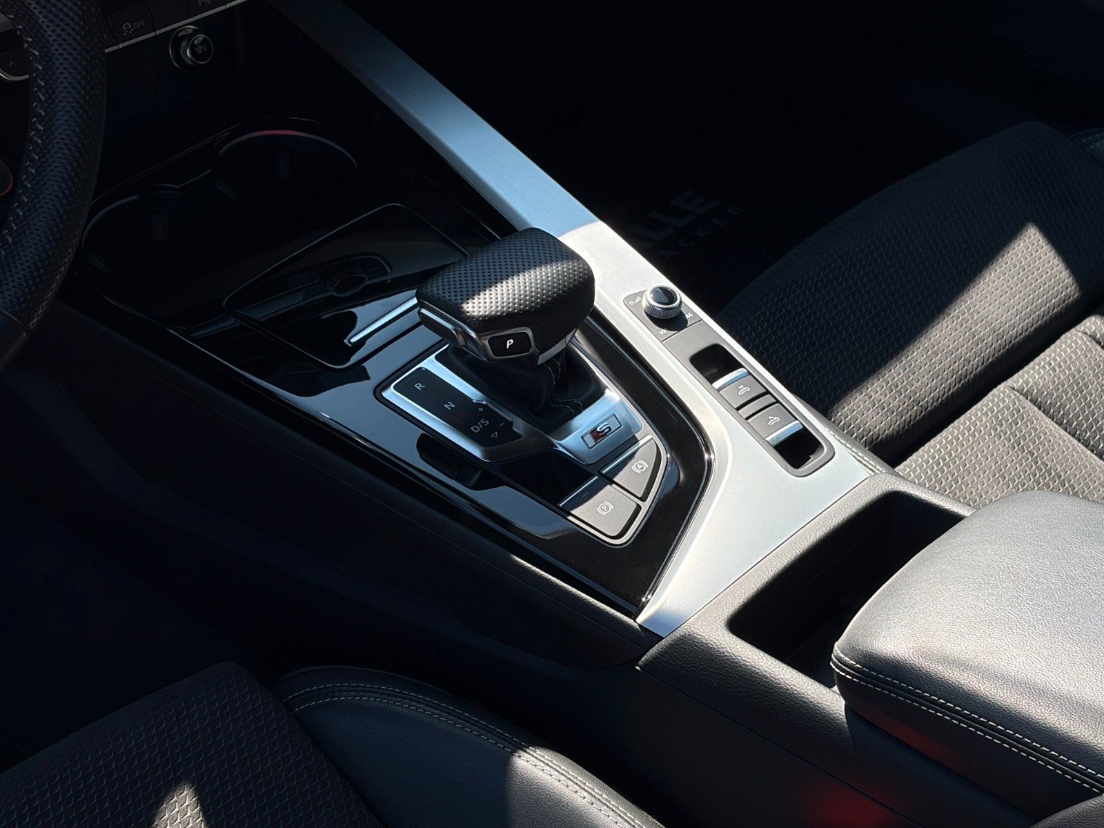 Fahrzeugabbildung Audi S5 Cabrio S Line quattro 360° Matrix Memory ACC